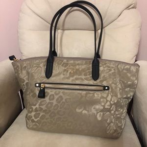 Michael Kors Kelsey Leopard Print Tote